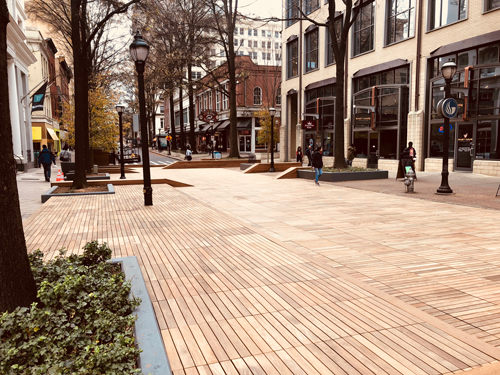 Deck the Streets